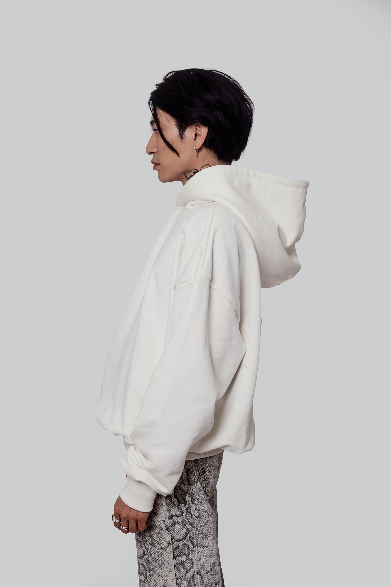 Oversize White Pearl Hoodie