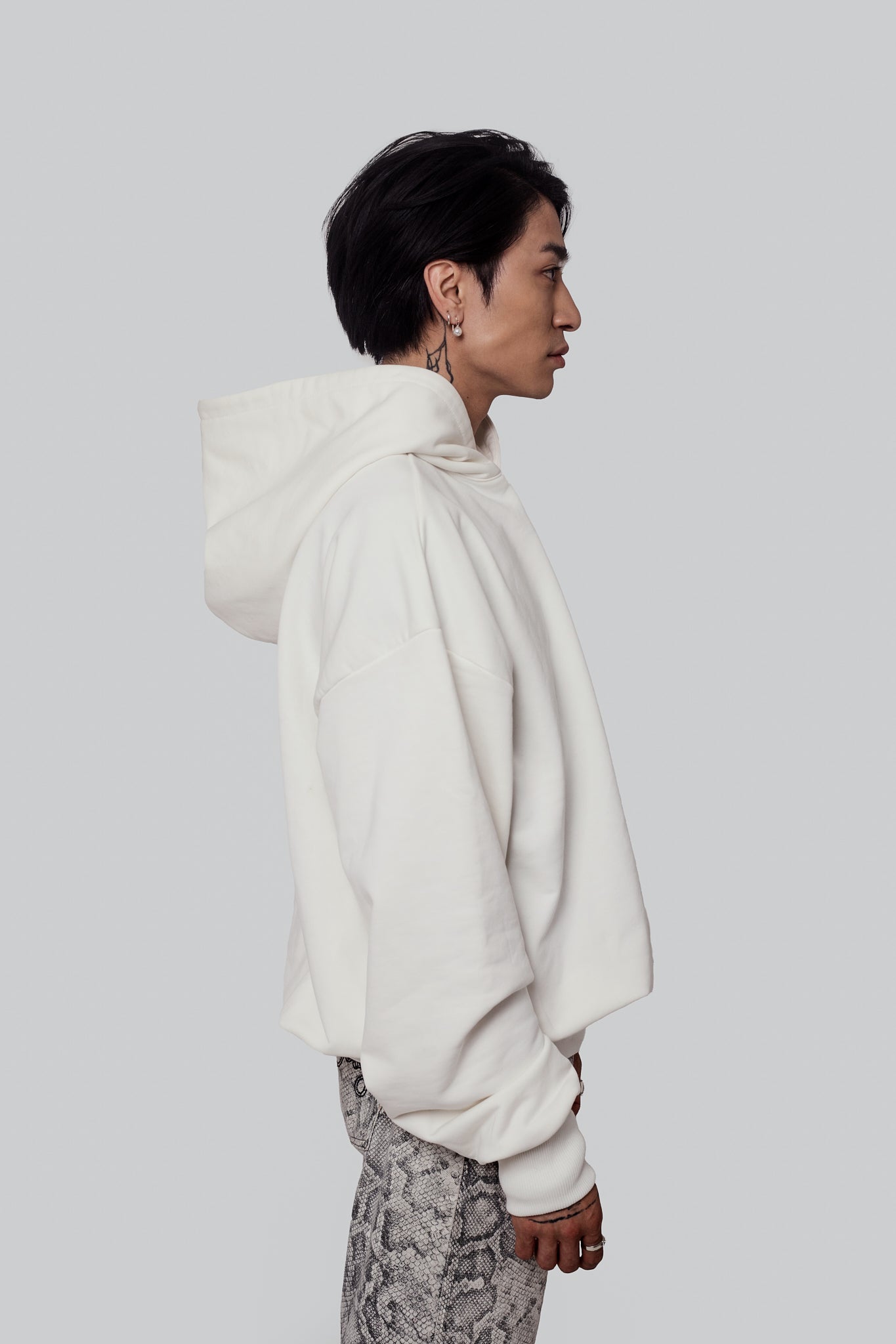 Oversize White Pearl Hoodie