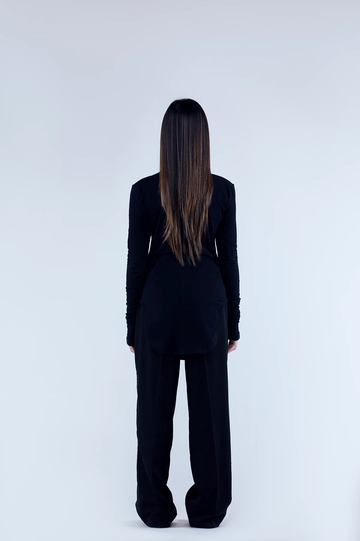 Černý unisex rolák značky CHu.