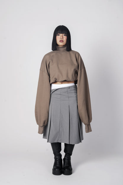 Essensial Turtleneck Sweatshirt